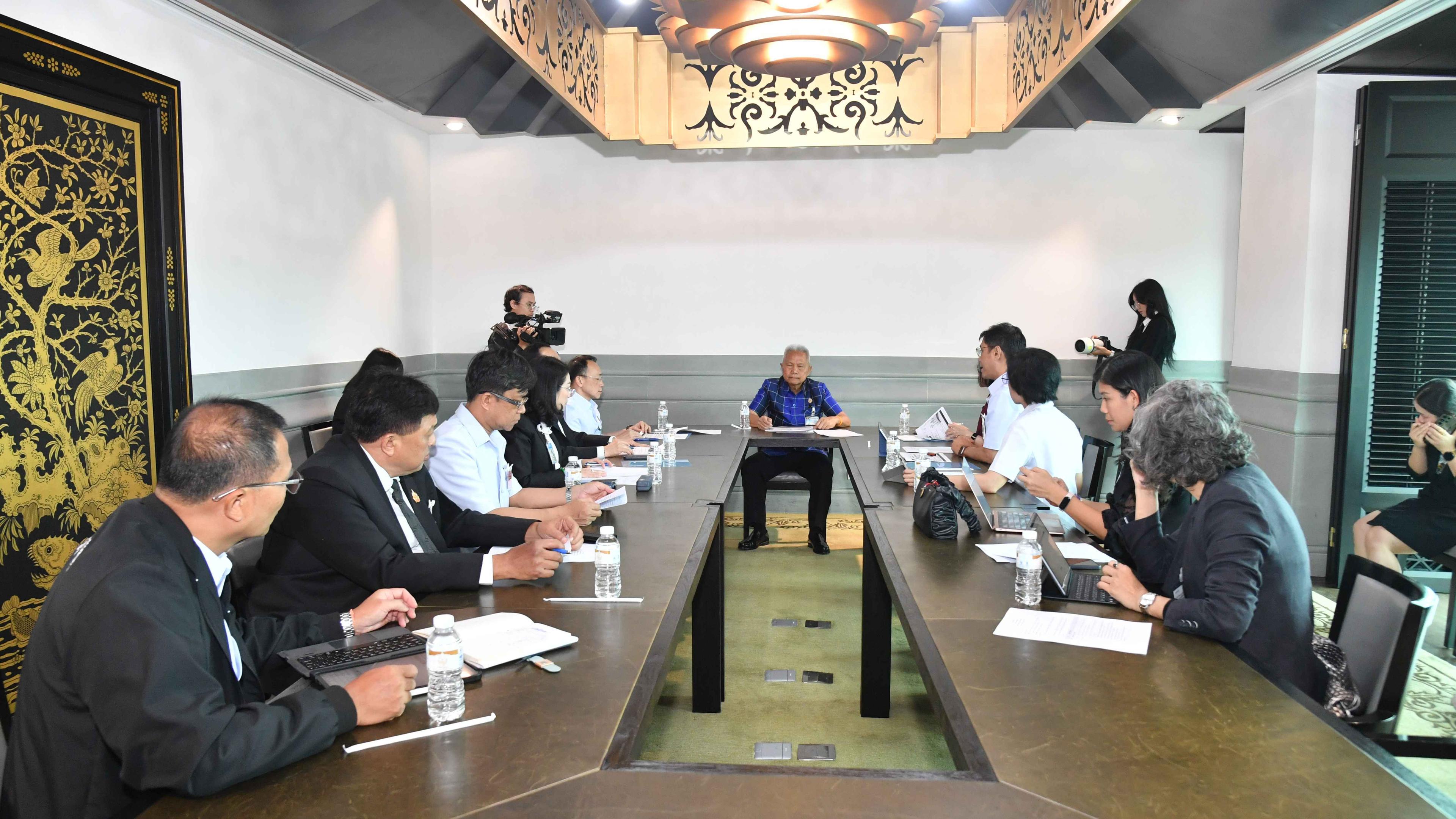 ประธานรัฐสภา หารือ สธ. เตรียมจัดเสวนา “พลิกวิกฤตประชากร สร้างอนาคตชาติ” เปิดพื้นที่รับฟังความคิดเห็นรับมือวิกฤตประชากร