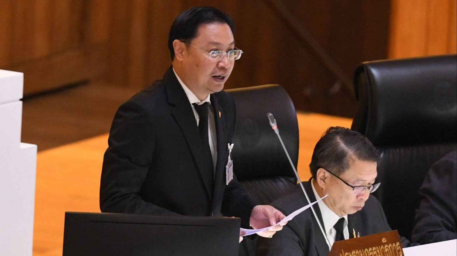 สส.ณัฐวุฒิ ปชน. ย้ำรัฐสภา - รัฐบาลต้องเคารพฉันทามติประชาชนกว่า 21 ล้านเสียง เดินหน้าจัดทำรัฐธรรมนูญฉบับใหม่