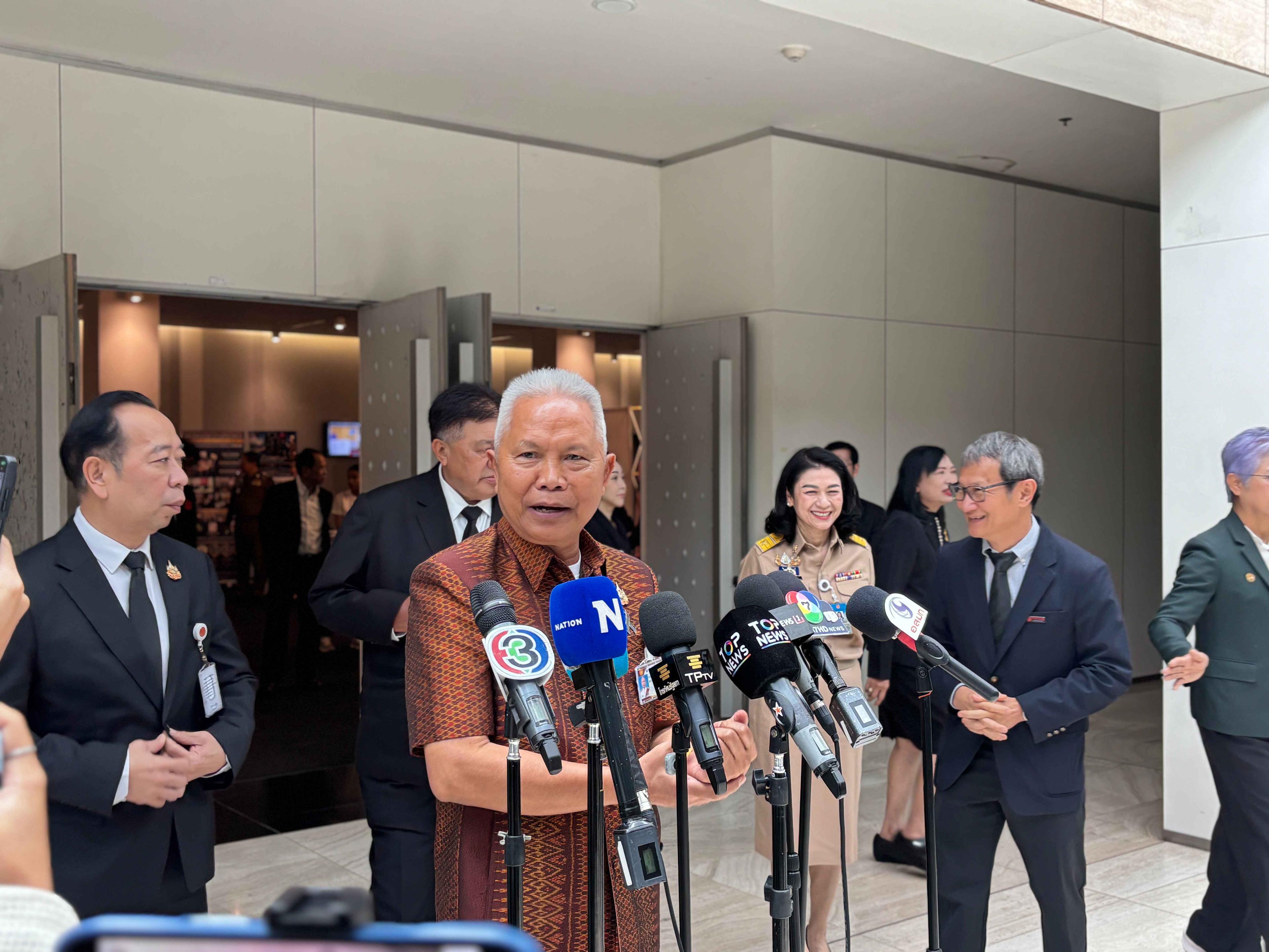 ประธานสภาผู้แทนราษฎร ย้ำทำหน้าที่เป็นกลาง พร้อมพิจารณาญัตติอภิปรายไม่ไว้วางใจตามข้อบังคับ