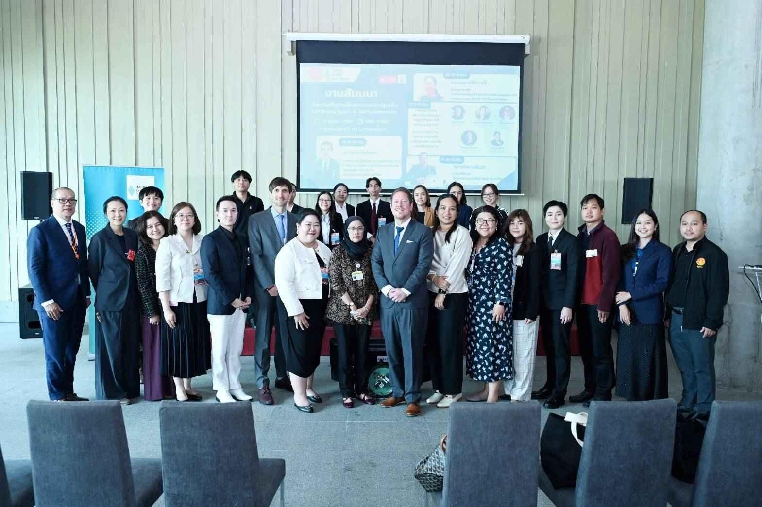 กมธ.พัฒนาการเมืองฯ วุฒิสภา หารือเพิ่มบทบาทรัฐสภาในการทบทวนสิทธิมนุษยชน เตรียมส่งผู้แทนสังเกตการณ์ที่เจนีวา